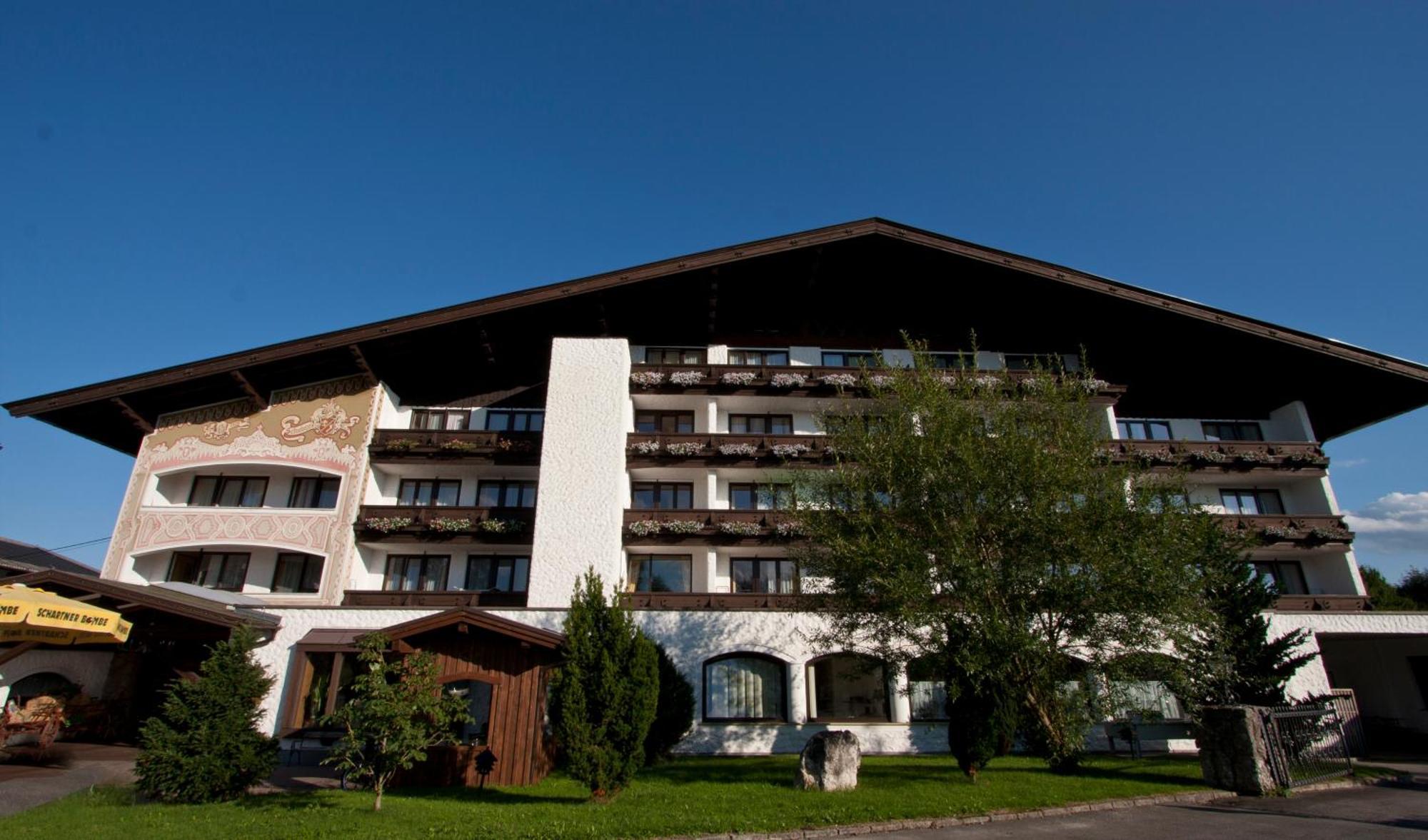 Hotel Lohninger-Schober Санкт-Георген-им-Аттергау Экстерьер фото