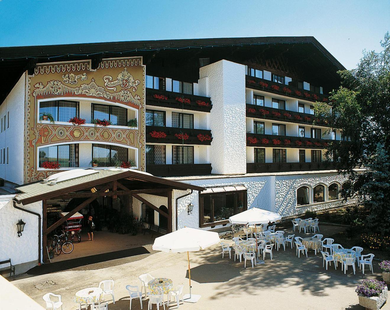 Hotel Lohninger-Schober Санкт-Георген-им-Аттергау Экстерьер фото