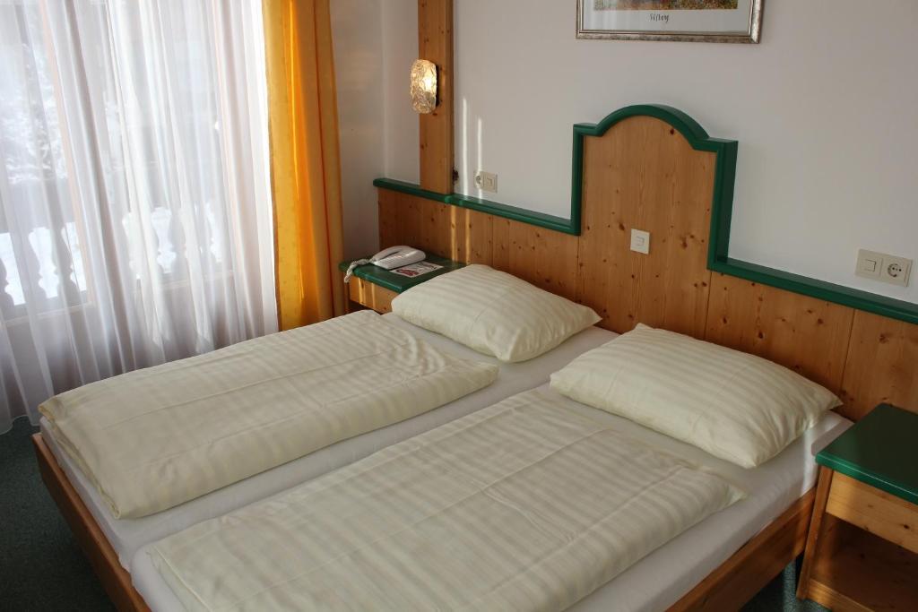 Hotel Lohninger-Schober Санкт-Георген-им-Аттергау Номер фото
