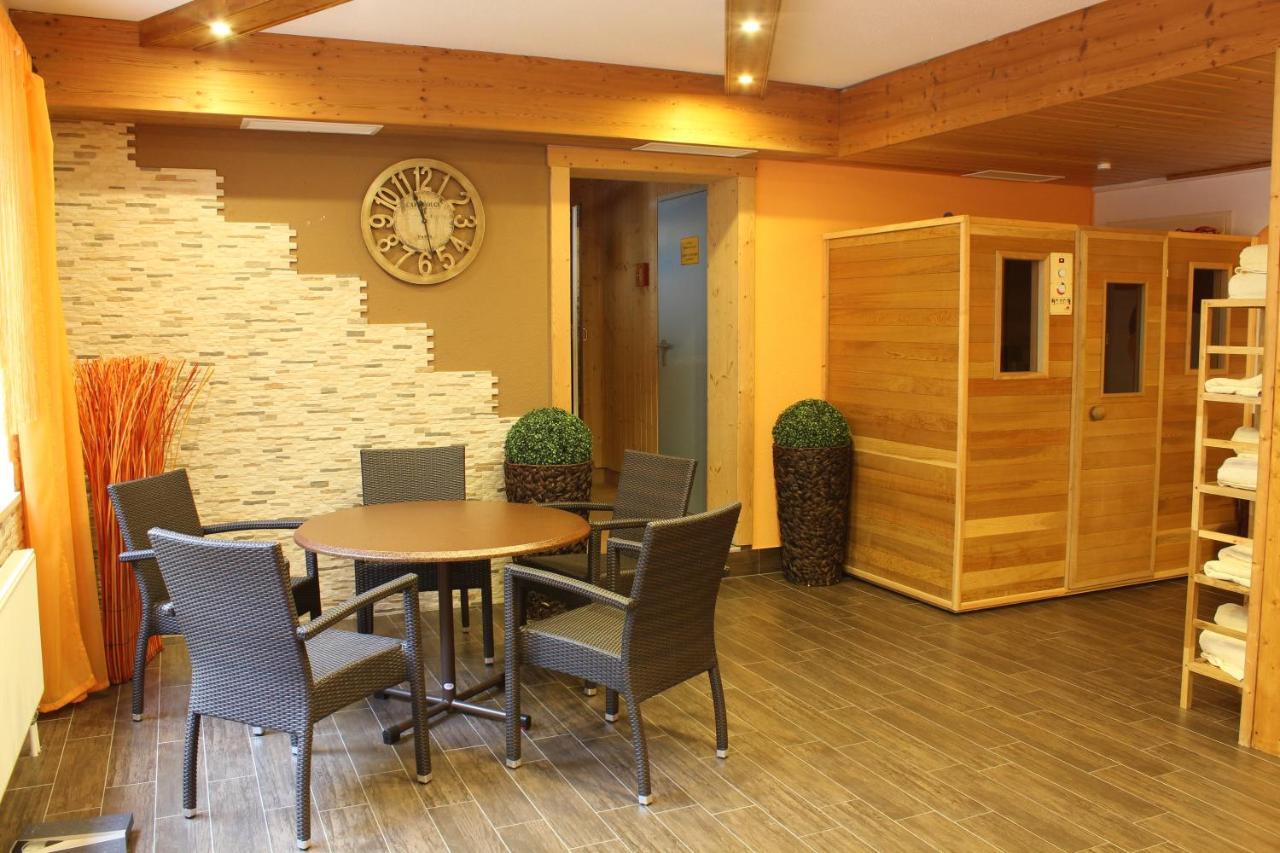Hotel Lohninger-Schober Санкт-Георген-им-Аттергау Экстерьер фото
